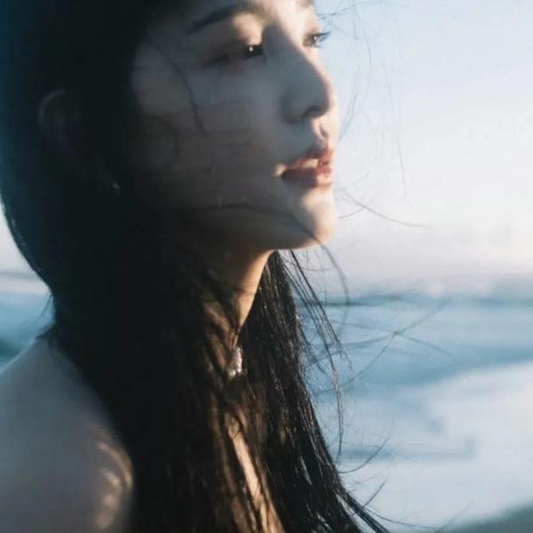 亲爱伴侣海报